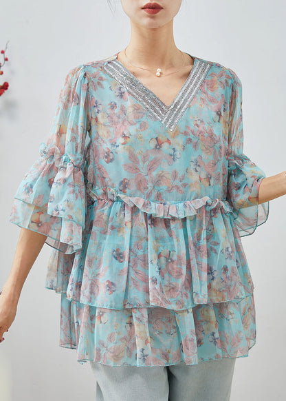 Beautifully Crafted Blouse in a Classic Style