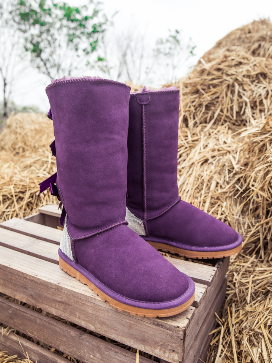 Beautifully Finished Boots in a Timeless Design
