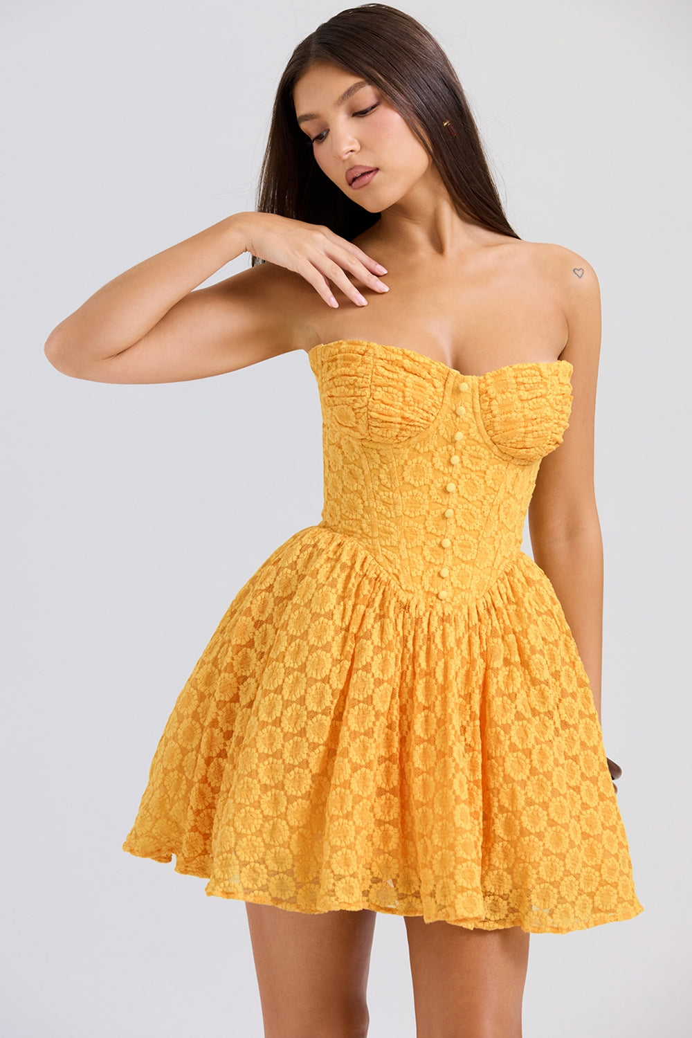 Classic Vintage Dress with a Flattering Fit