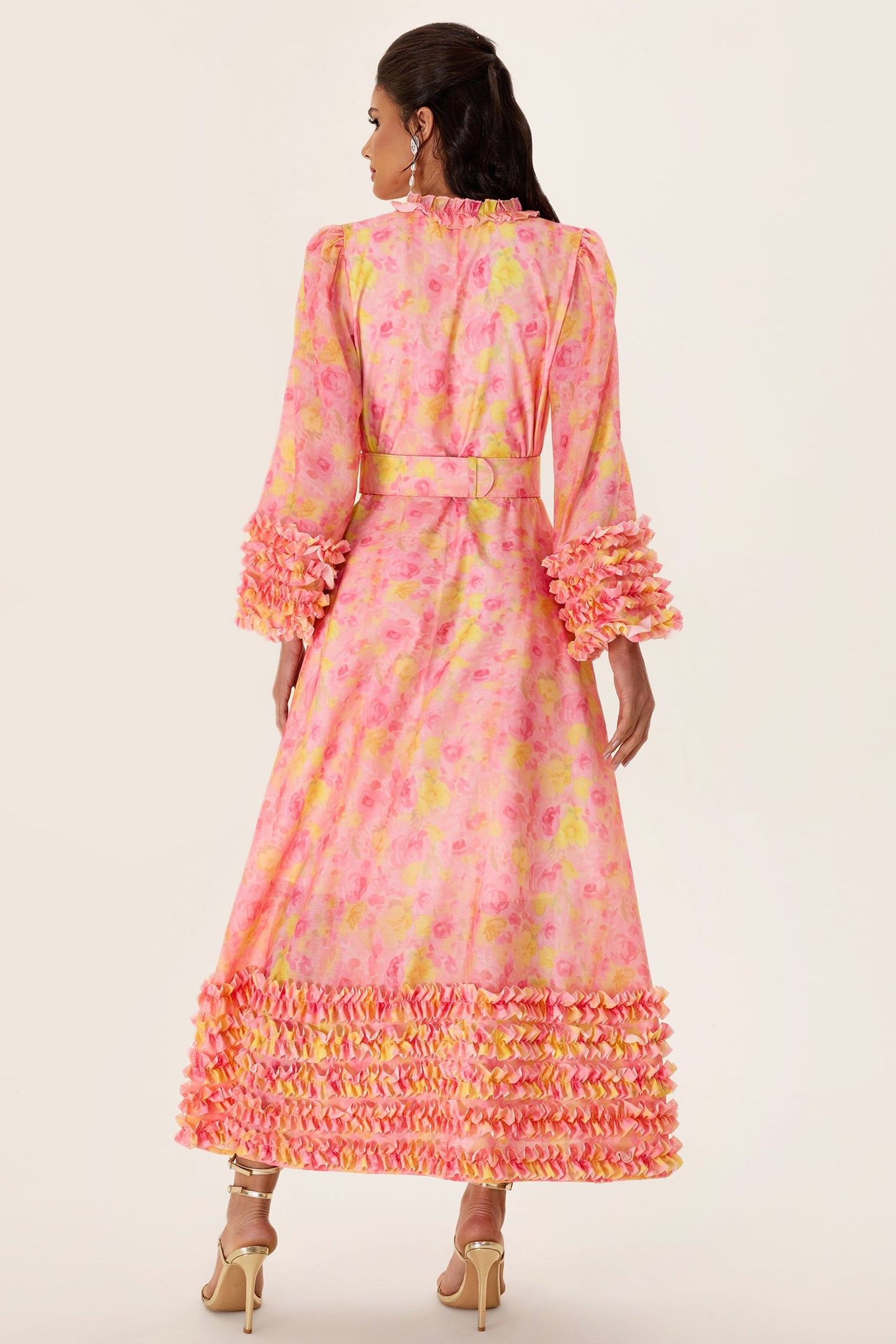 Beautifully Crafted Dress in a Classic Style