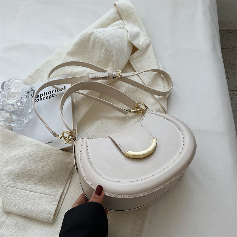 Beautifully Crafted Bag in a Classic Style