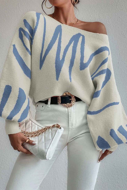 Well Tailored Sweater with a Graceful Silhouette