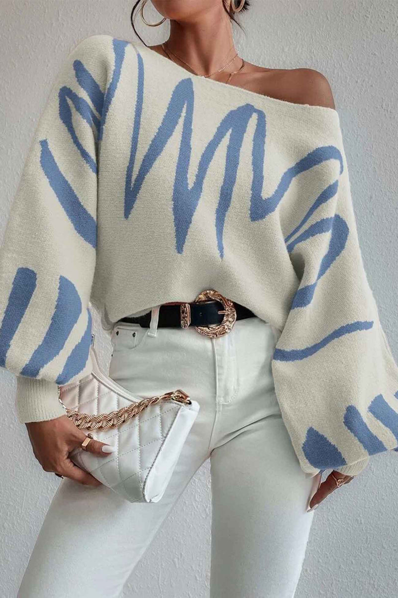 Well Tailored Sweater with a Graceful Silhouette