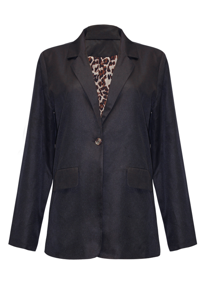 Elegantly Styled Garment for Everyday Wear