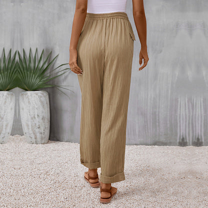 Effortlessly Elegant Trousers with a Timeless Design