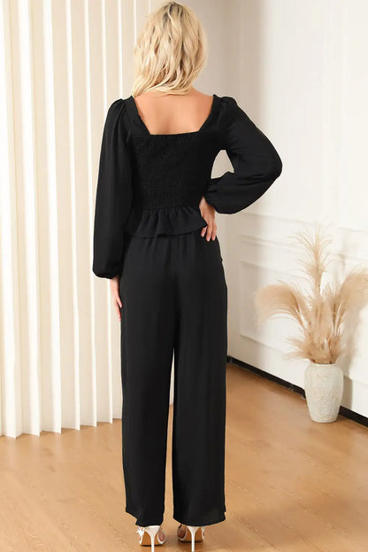 Beautifully Finished Pants in a Timeless Design