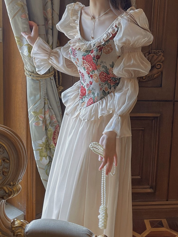 Classic Vintage & Enduringly Stylish Dress