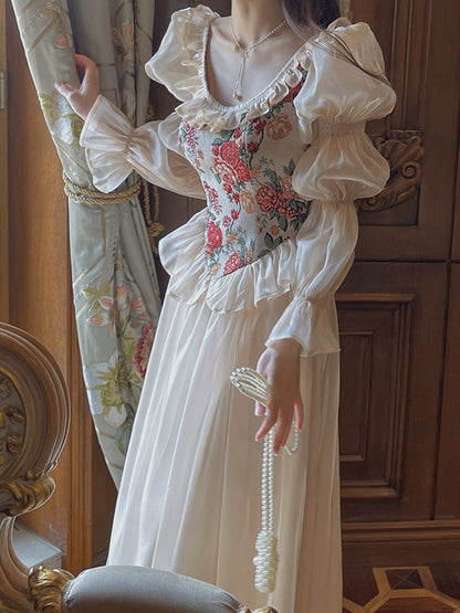 Classic Vintage & Enduringly Stylish Dress