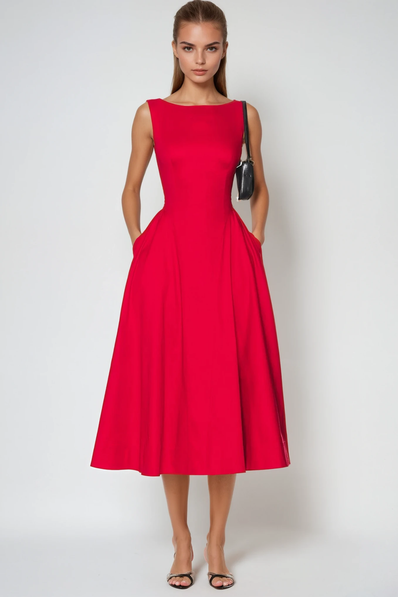 Gracefully Styled Dress for Any Occasion