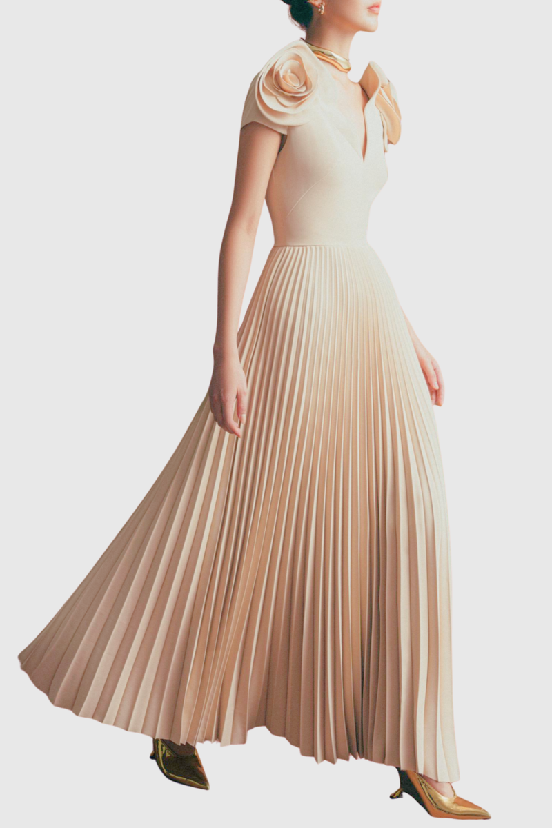 Polished Dress with an Effortless Classic Look
