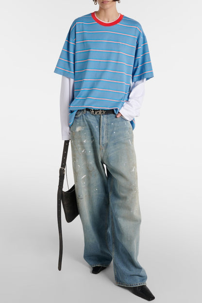 Effortlessly Elegant T-Shirt with a Timeless Design