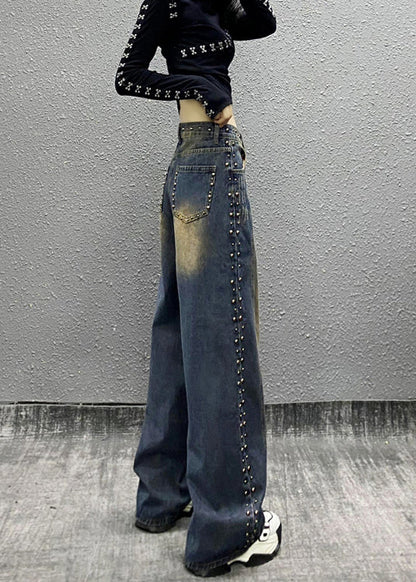 Classic Vintage Pants with a Flattering Fit