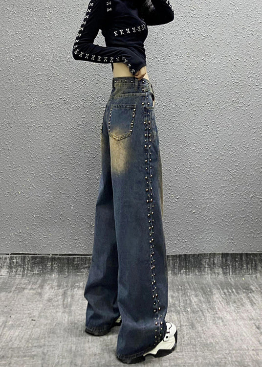 Well Tailored Pants with a Graceful Silhouette