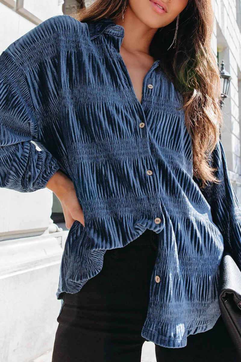 Classic Vintage Top with a Flattering Fit