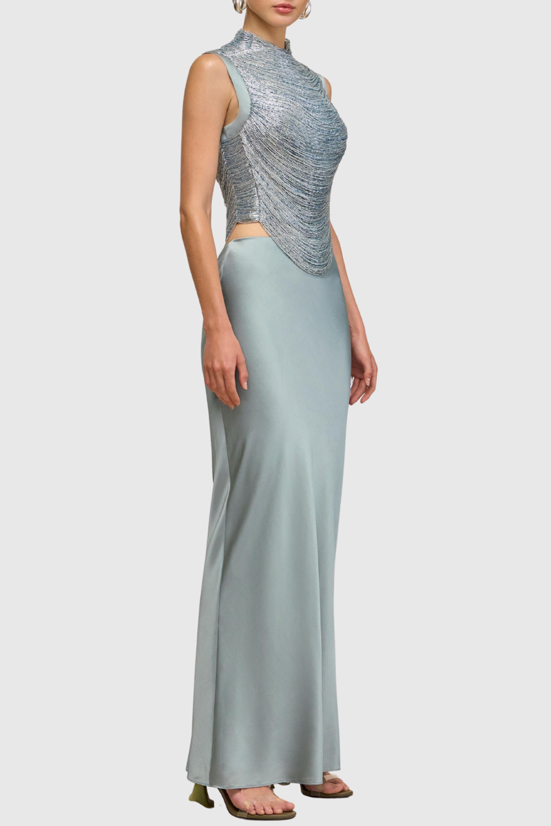 Classic Vintage Top with a Flattering Fit