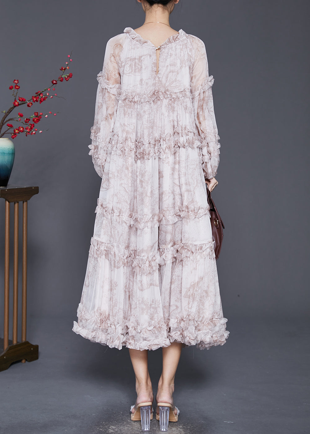 Beautifully Crafted Dress in a Classic Style
