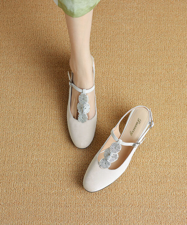 Classic Vintage Sandals with a Flattering Fit