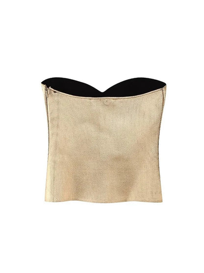 Classic Vintage Top with a Flattering Fit