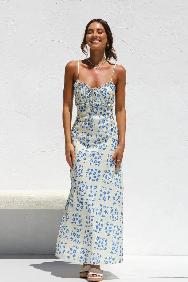 Beautifully Finished Garment in a Timeless Design