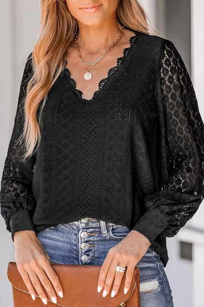 Elegantly Styled Blouse for Everyday Wear