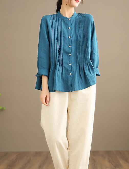 Sophisticated Blouse with a Clean Classic Look