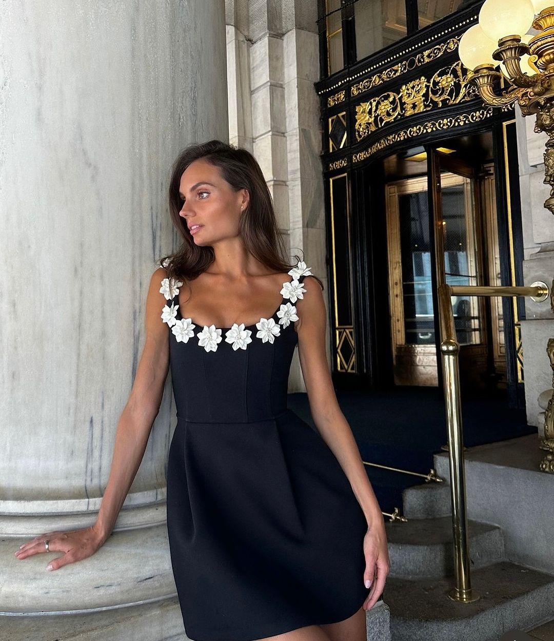 Classic Vintage & Enduringly Stylish Dress
