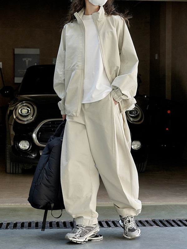 Well Tailored Pants with a Graceful Silhouette