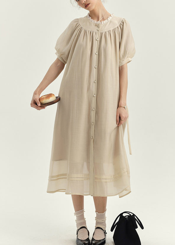 Beautifully Finished Dress in a Timeless Design
