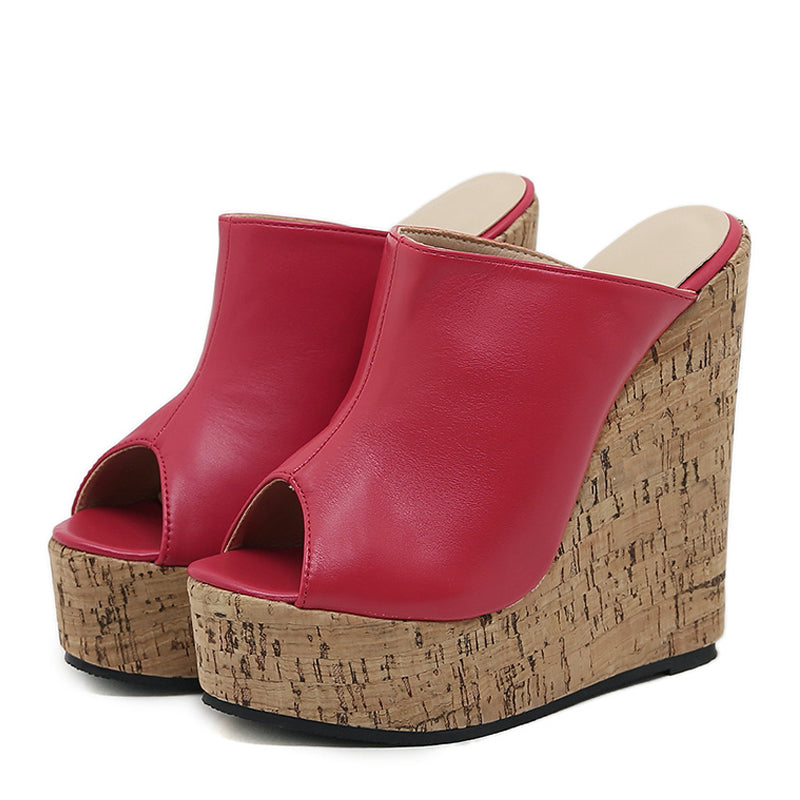 Classic Vintage Heels with a Flattering Fit