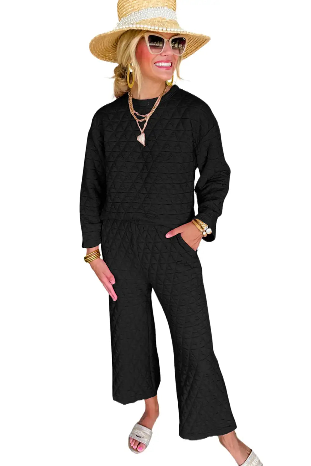 Beautifully Finished Pullover in a Timeless Design