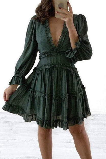 A Vintage Style Dress with Delicate Timeless Details