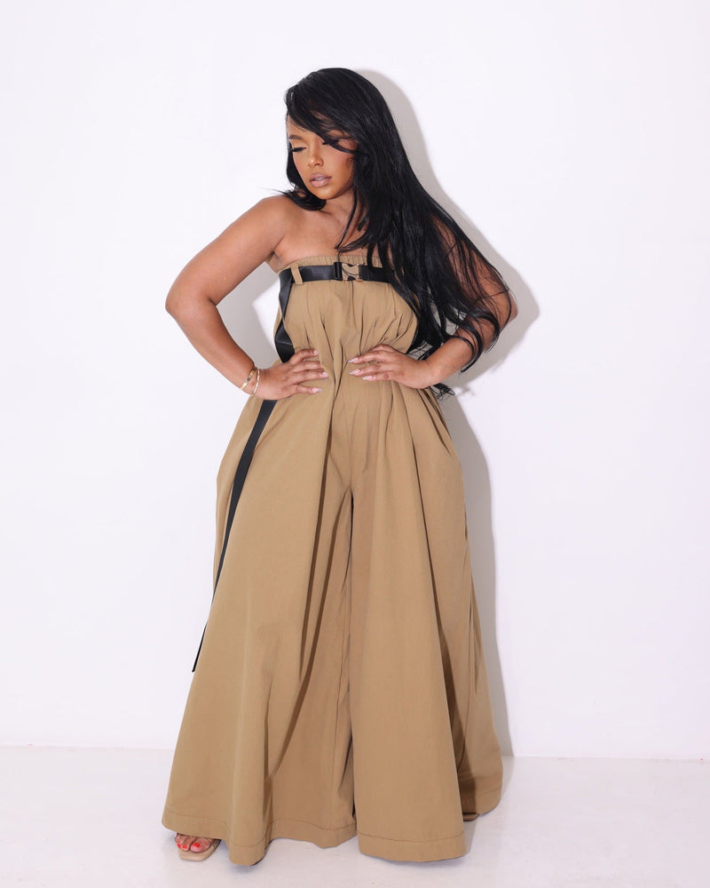 Well Tailored Garment with a Graceful Silhouette