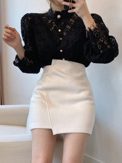 Sophisticated Blouse with a Clean Classic Look