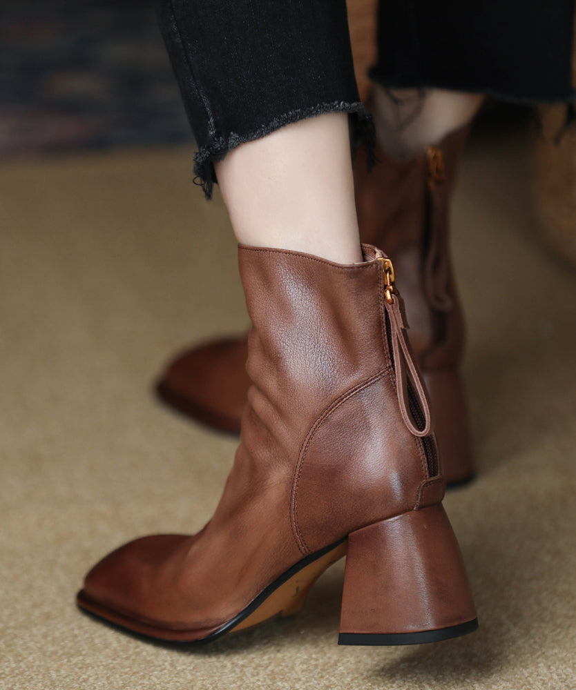 Elegantly Styled Boots for Everyday Wear