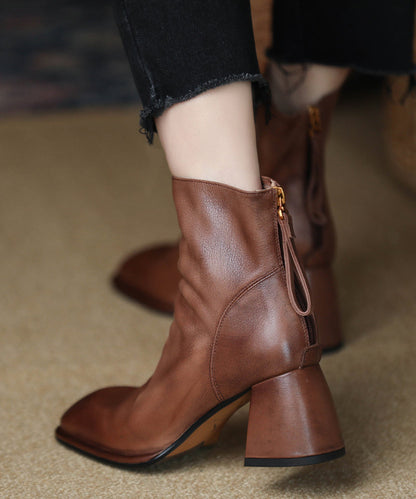 Elegantly Styled Boots for Everyday Wear