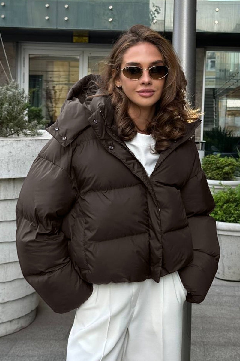 Well Tailored Jacket with a Graceful Silhouette