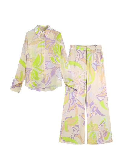 Sophisticated Garment with a Clean Classic Look