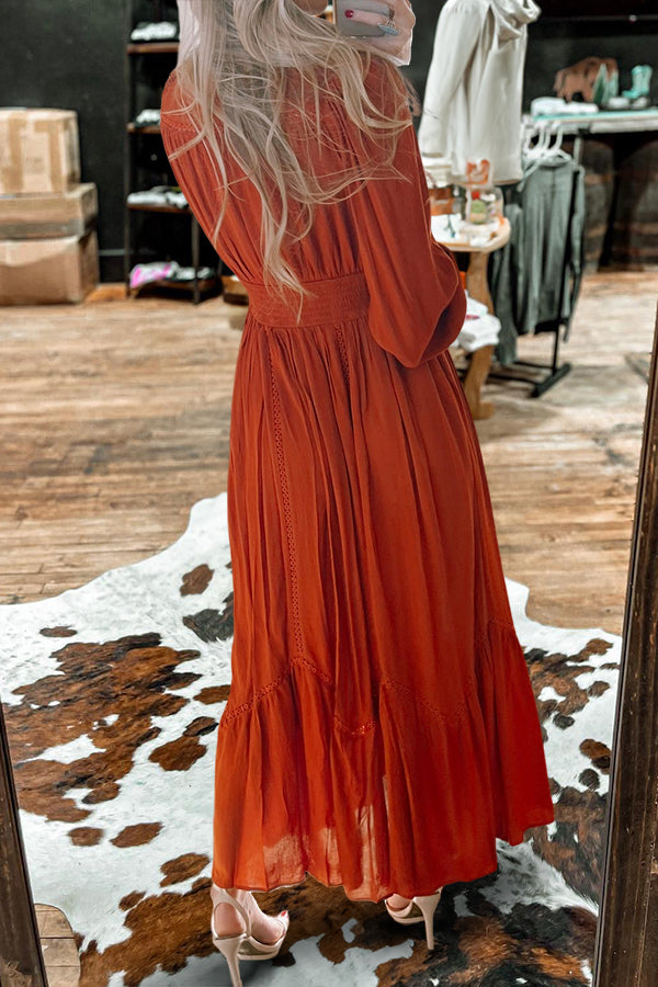 Sophisticated Dress with a Clean Classic Look
