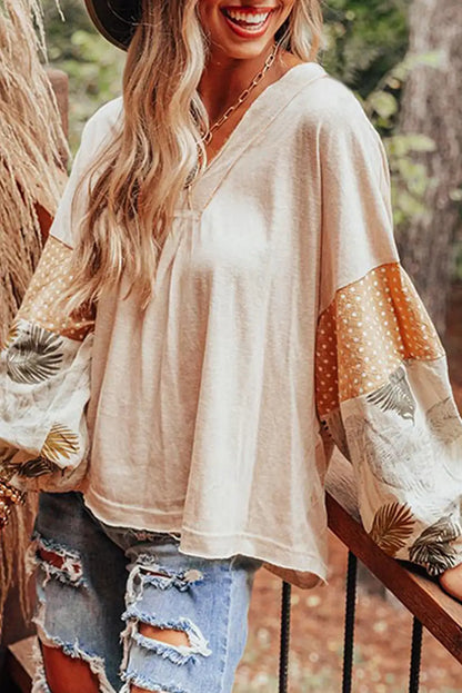 Beautifully Finished Blouse in a Timeless Design