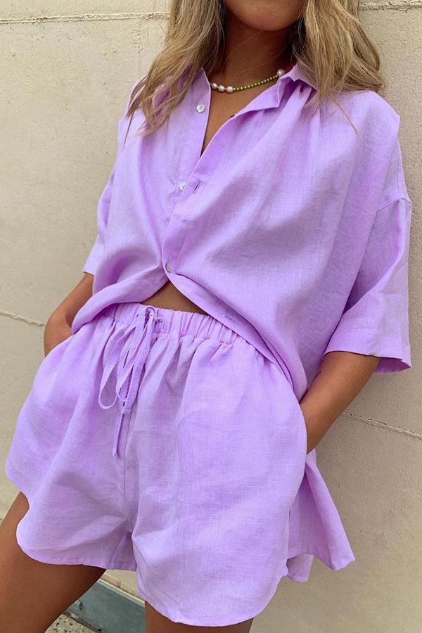 Well Tailored Blouse with a Graceful Silhouette