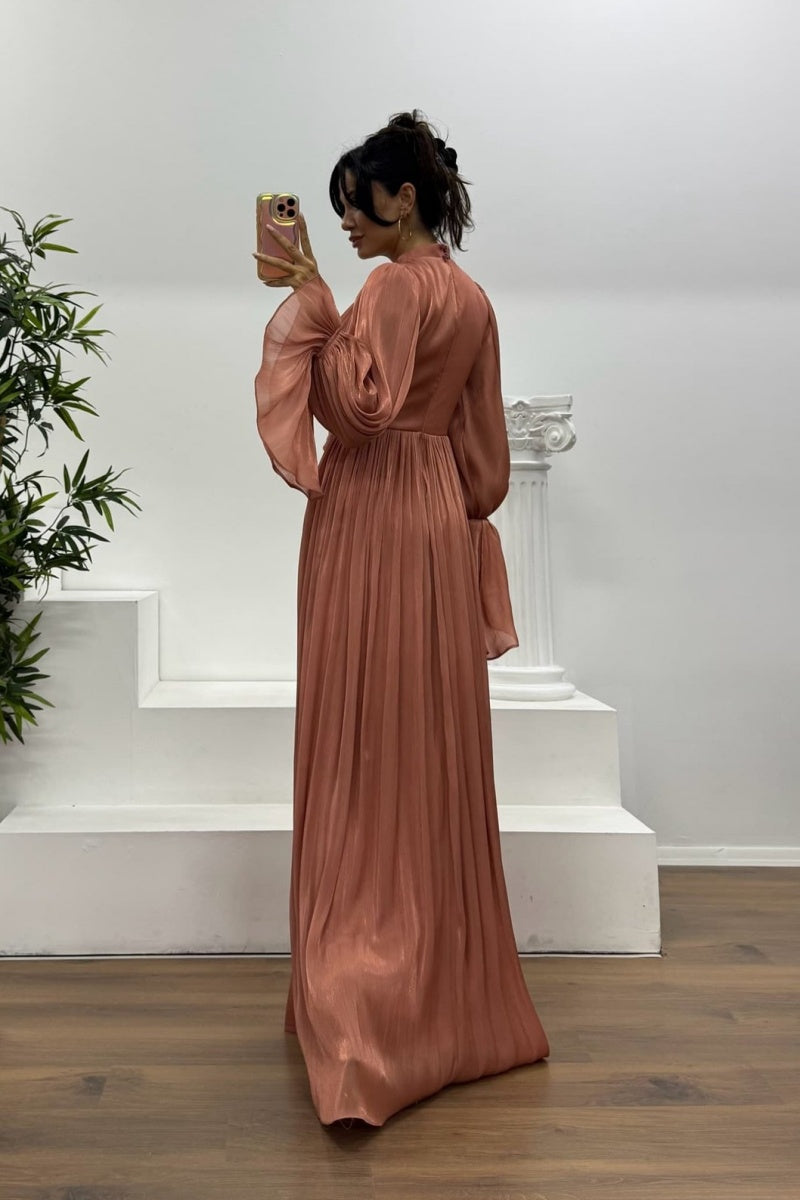 A Vintage Style Dress with Delicate Timeless Details