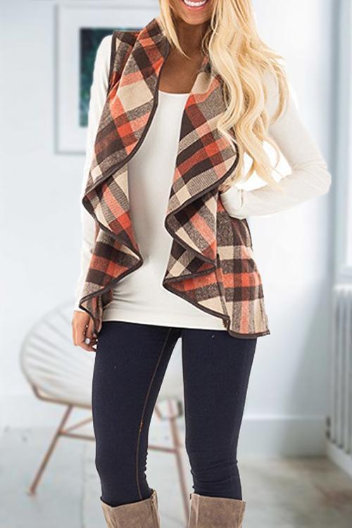 Well Tailored Jacket with a Graceful Silhouette