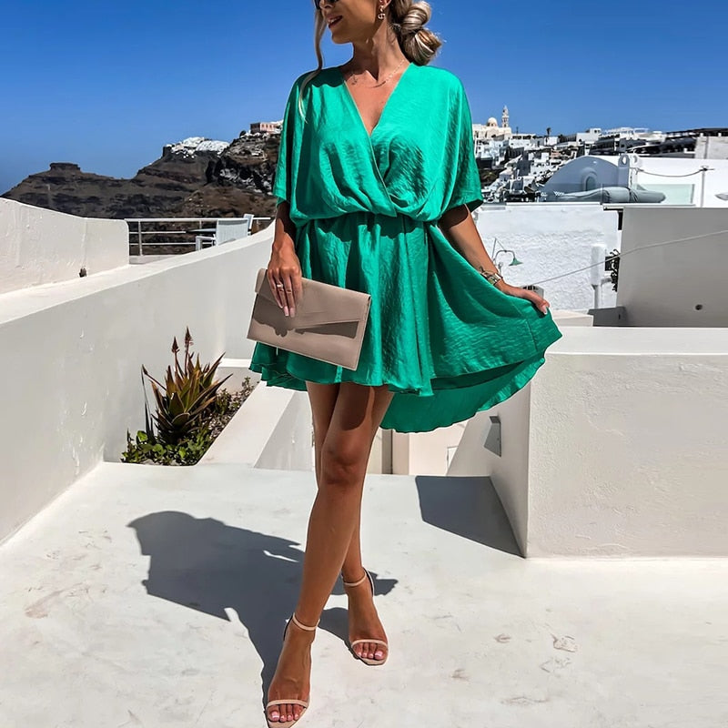 Beautifully Crafted Dress in a Classic Style