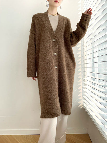 Beautifully Finished Cardigan in a Timeless Design