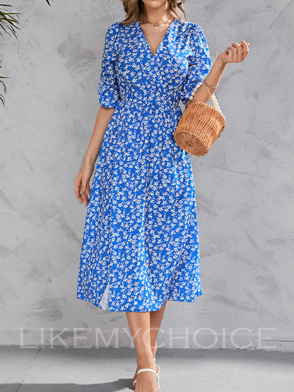 A Vintage Style Dress with Delicate Timeless Details