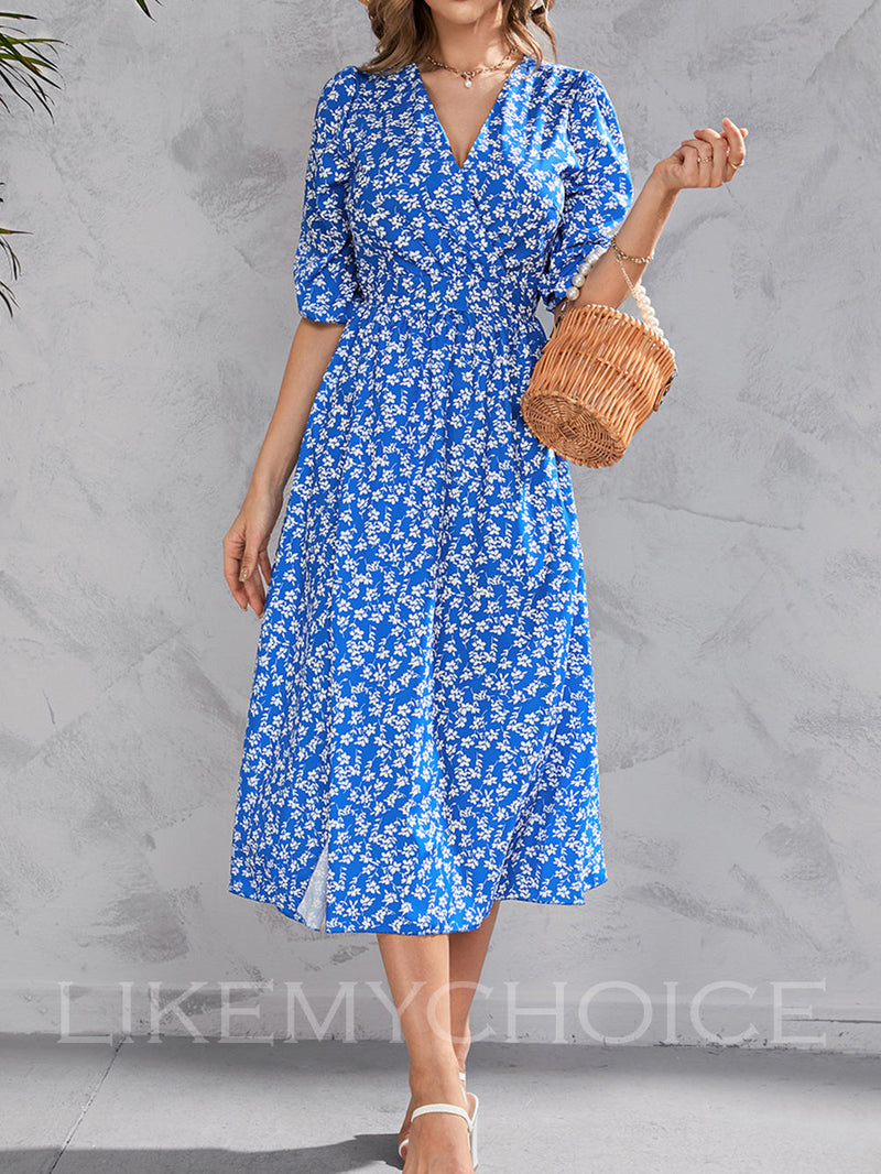 A Vintage Style Dress with Delicate Timeless Details