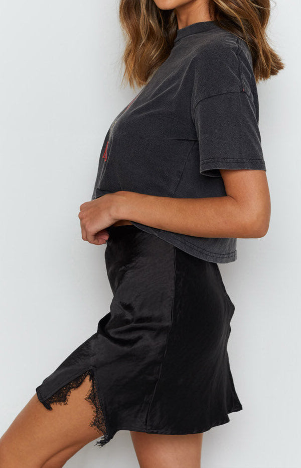 Sophisticated Garment with a Clean Classic Look