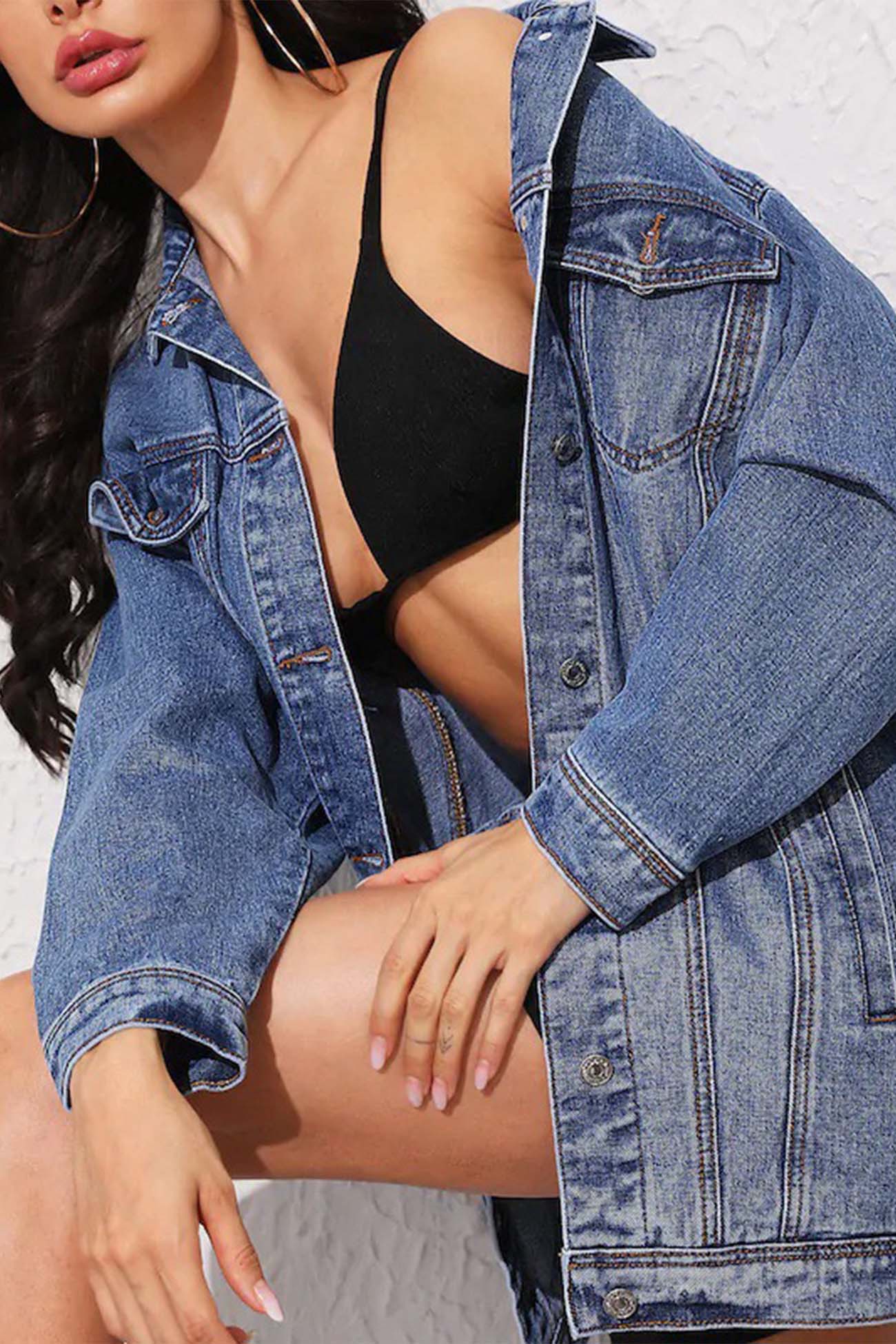Sophisticated Jacket with a Clean Classic Look