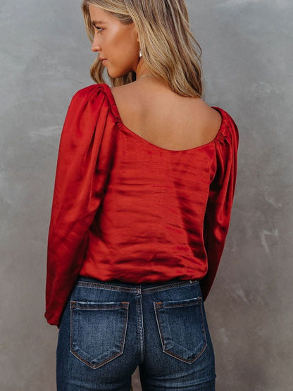 Classic Vintage & Enduringly Stylish Top