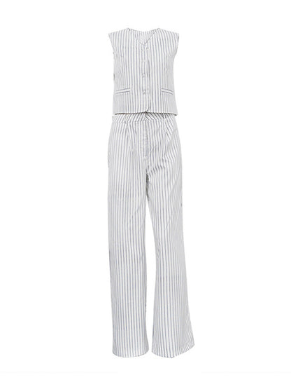 Polished Pants with an Effortless Classic Look